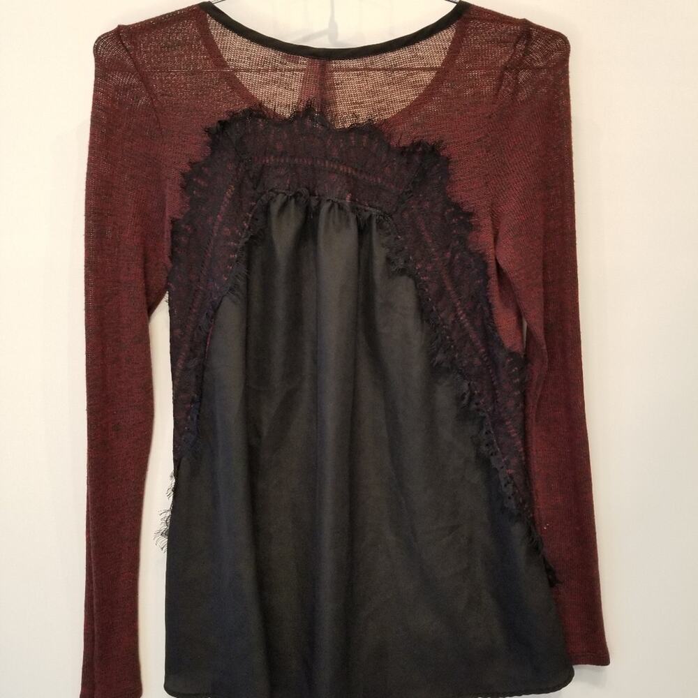 Society Girl Burgundy Black Lifht Weight Sweater Round Neck Long Sleeve Size S - Picture 2 of 9